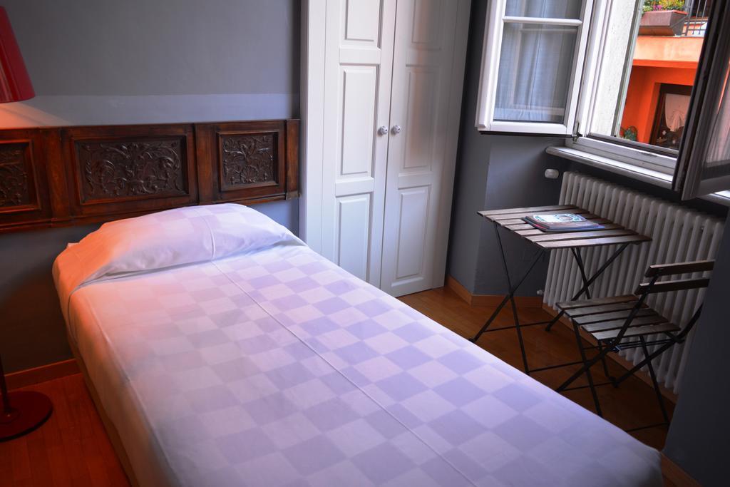 Albergo Bologna วาเรเซ ภายนอก รูปภาพ
