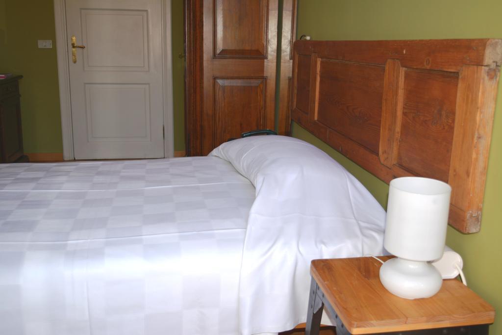 Albergo Bologna วาเรเซ ภายนอก รูปภาพ