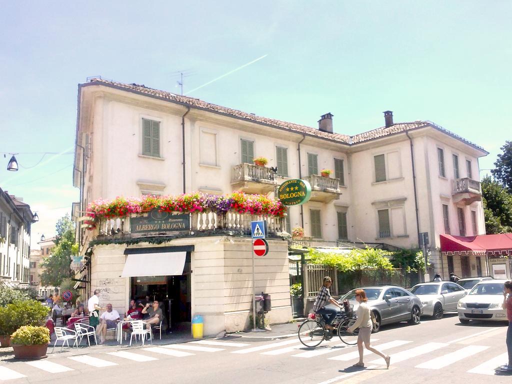 Albergo Bologna วาเรเซ ภายนอก รูปภาพ